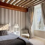 Les Castelets By Melrose Barbeville