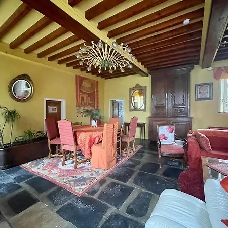 Les Castelets By Melrose Vakantiehuis *