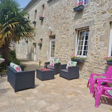 Les Castelets By Melrose Vakantiehuis *