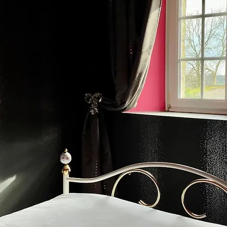 Les Castelets By Melrose Hébergement de vacances