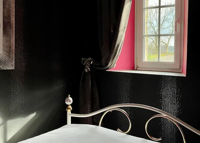 Les Castelets By Melrose Дом отдыха